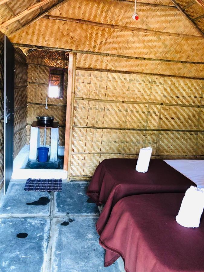 Island Vibes Hotel Hampi Exterior photo